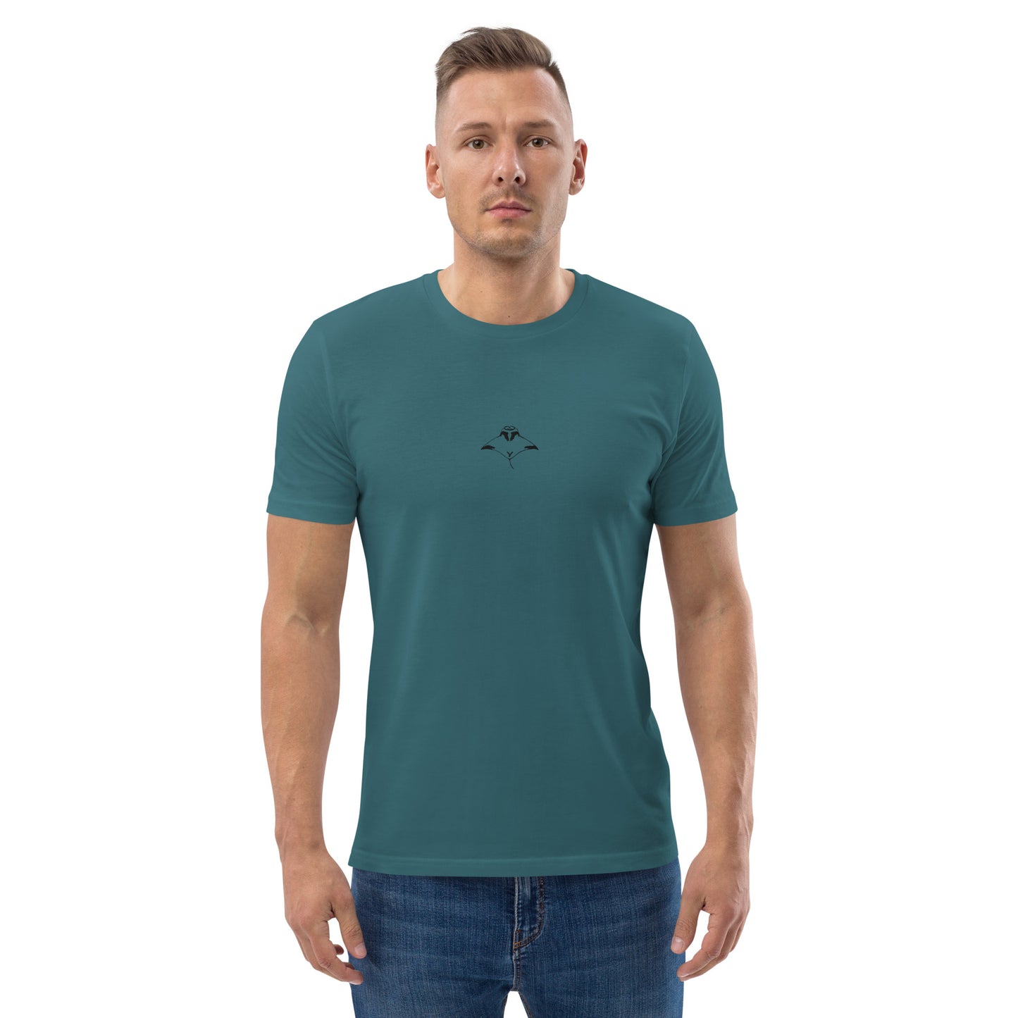 Minimalist Manta Embroidery T Shirt